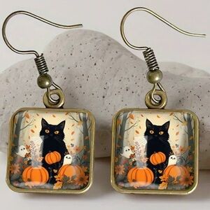 Cute Black Cat 🐈‍⬛ Fall Leaves & Pumpkin Earrings